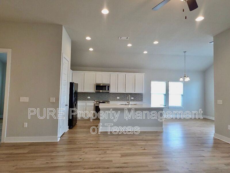 16520 Summery St - Photo 5 of 30