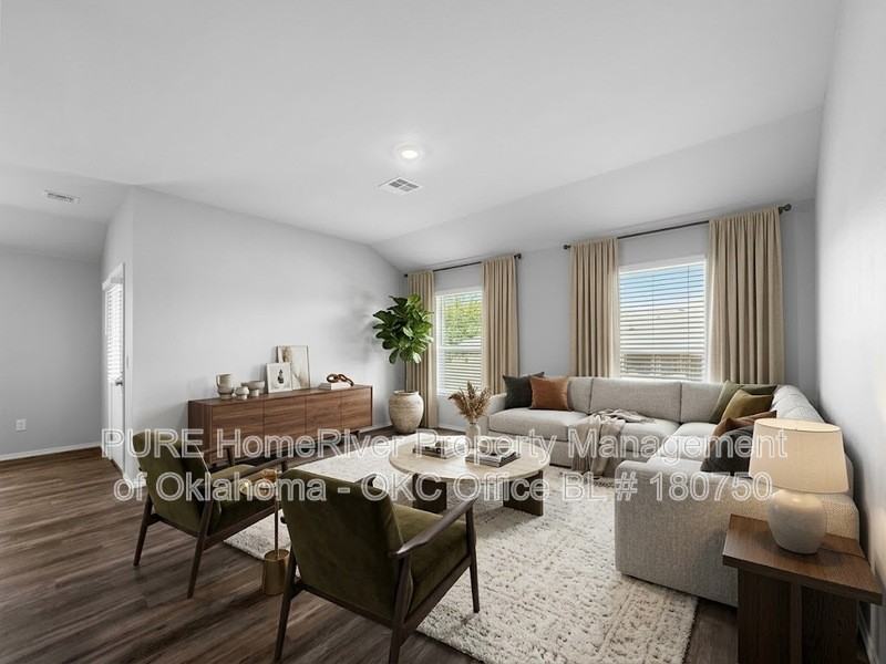2014 Taylor St - Photo 2 of 24
