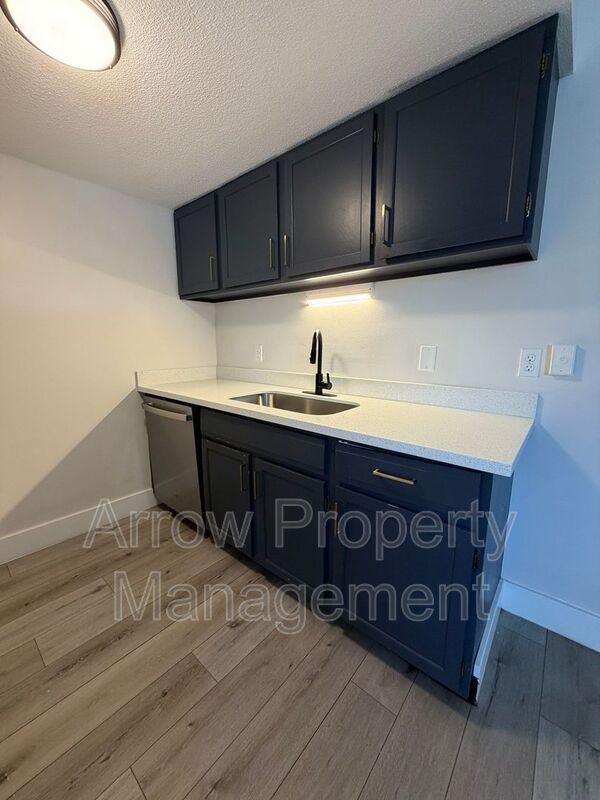 3619 N 60th St #30 - Photo 3 of 13