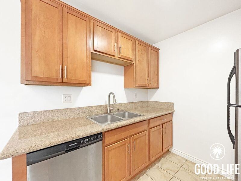 1386 E Madison Ave #43 - Photo 7 of 22