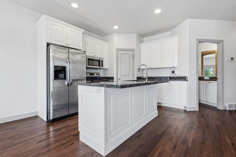 704 Southwest #1 - Photo 6 of 29