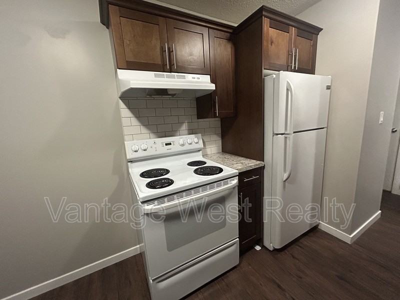 104 Husch Rd - Photo 4 of 7