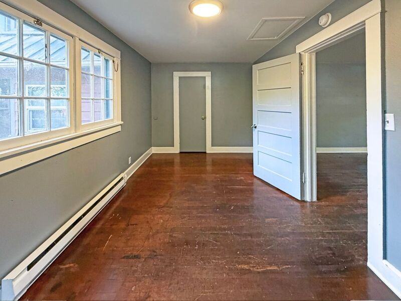 450 1/2 Blair Blvd - Photo 6 of 20