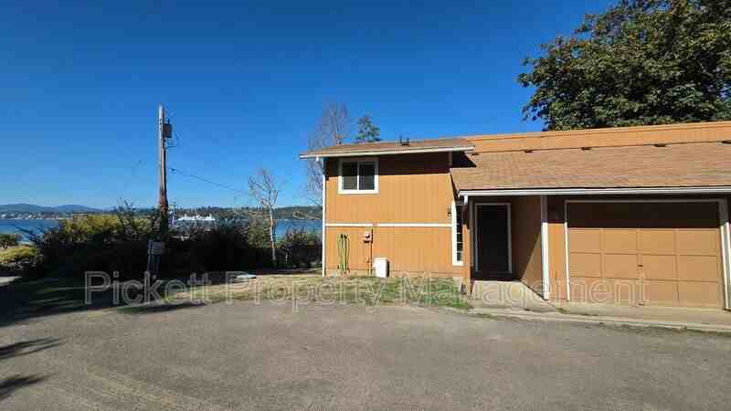 4617 Beach Dr E - Photo 2 of 20