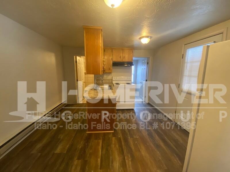 1350 Lake Ave - Photo 7 of 20