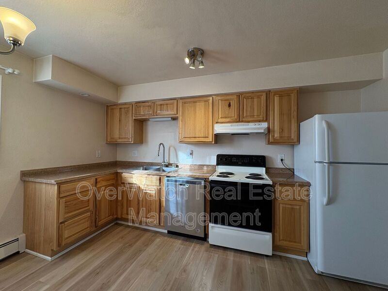 827 E 11th Ave #6 - Photo 4 of 11