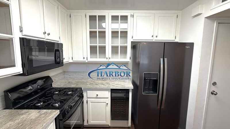 1380 W Capitol Dr #323 - Photo 7 of 17