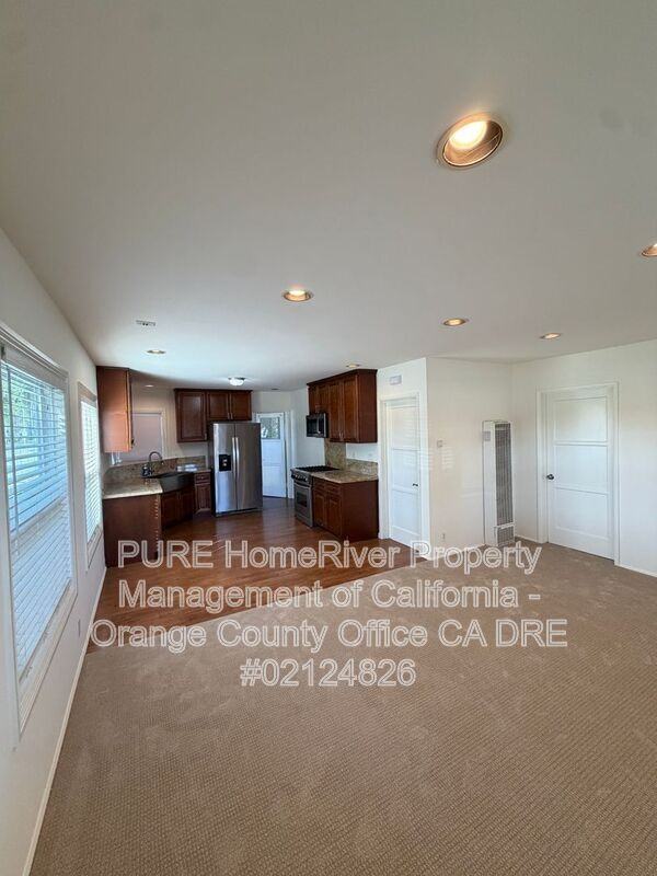 4903 Premiere Ave - Photo 4 of 20