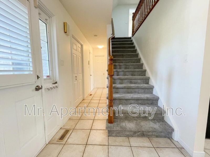 611 Westheights Dr - Photo 5 of 16