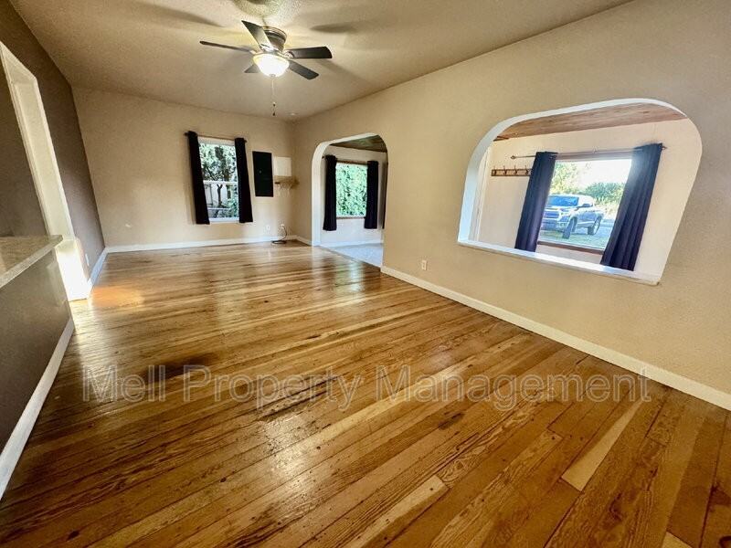 7530 Union Mills Rd Se - Photo 3 of 16