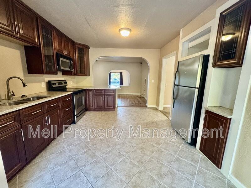 7530 Union Mills Rd Se - Photo 5 of 16