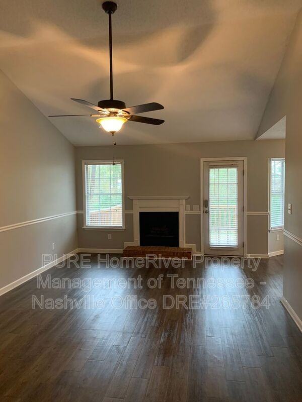 102 Dawn Dr - Photo 3 of 18