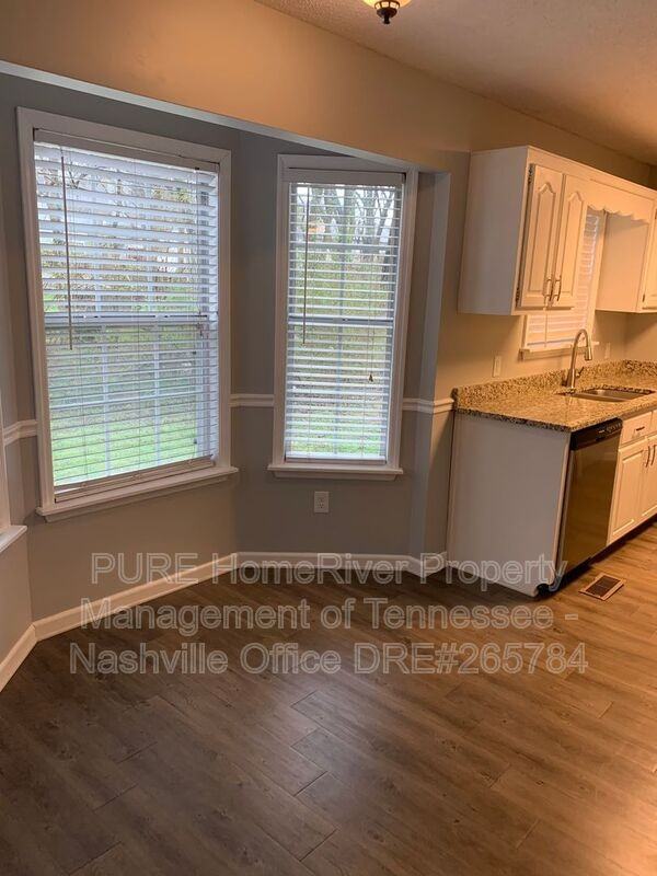 102 Dawn Dr - Photo 7 of 18
