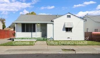 featured image of 322 W Madill St