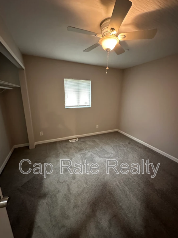 55 S Wayne Ave - Photo 3 of 10