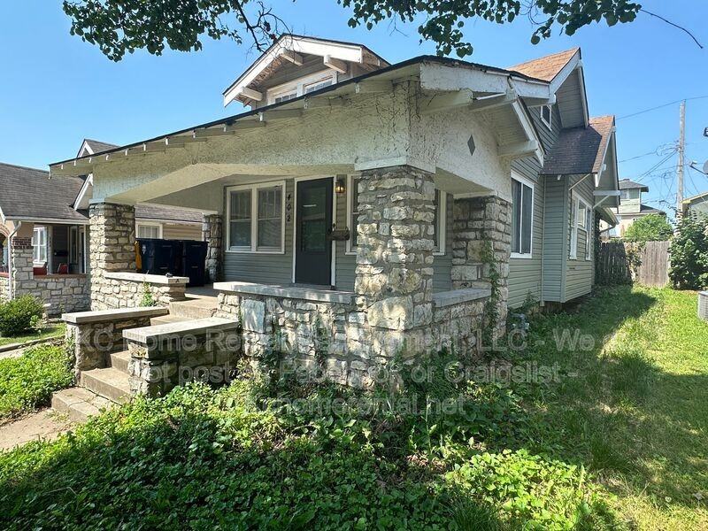 402 Van Brunt Blvd - Photo 3 of 37