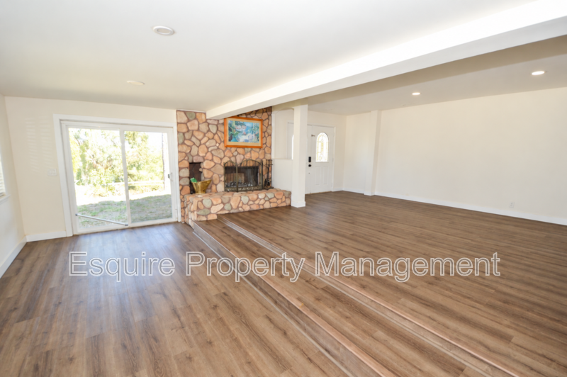 10779 Citrus Dr - Photo 3 of 23