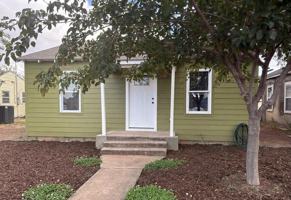 featured image of 2303 College Ave