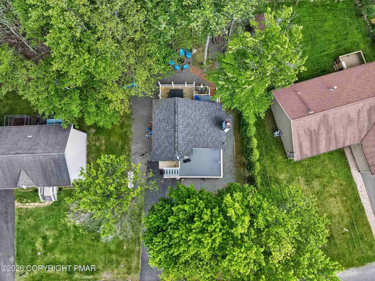 3335 Woodland Dr - Photo 6 of 50