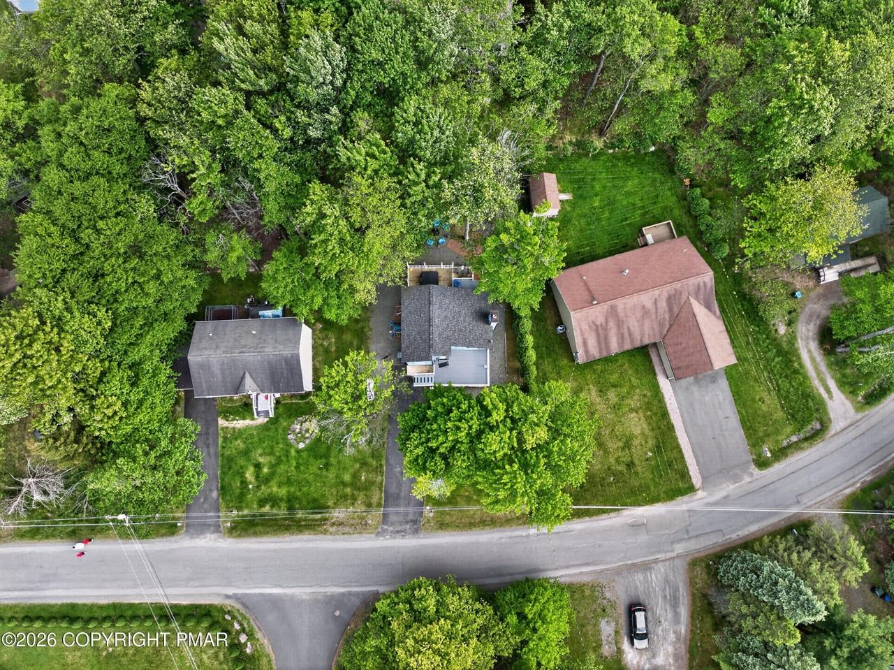 3335 Woodland Dr - Photo 7 of 50
