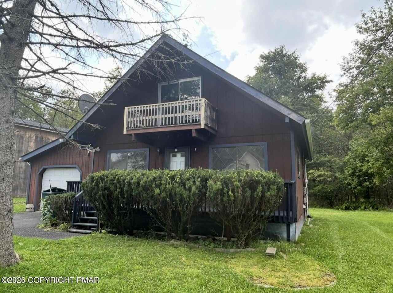 9054 Idlewild Dr - Photo 2 of 30