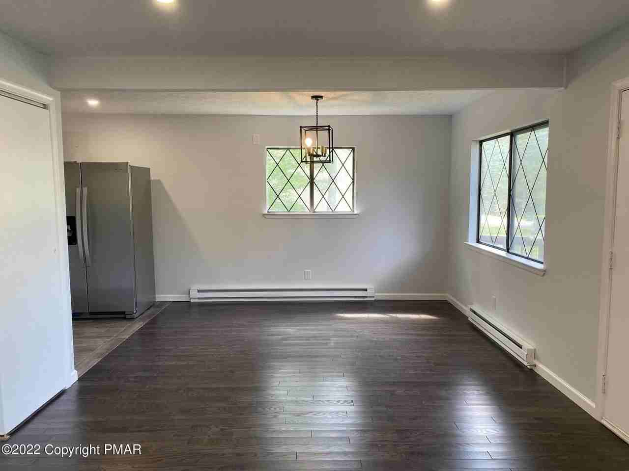 9054 Idlewild Dr - Photo 6 of 30