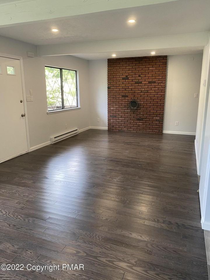 9054 Idlewild Dr - Photo 7 of 30