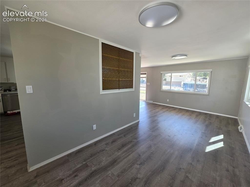 2202 Mount Vernon St - Photo 6 of 35