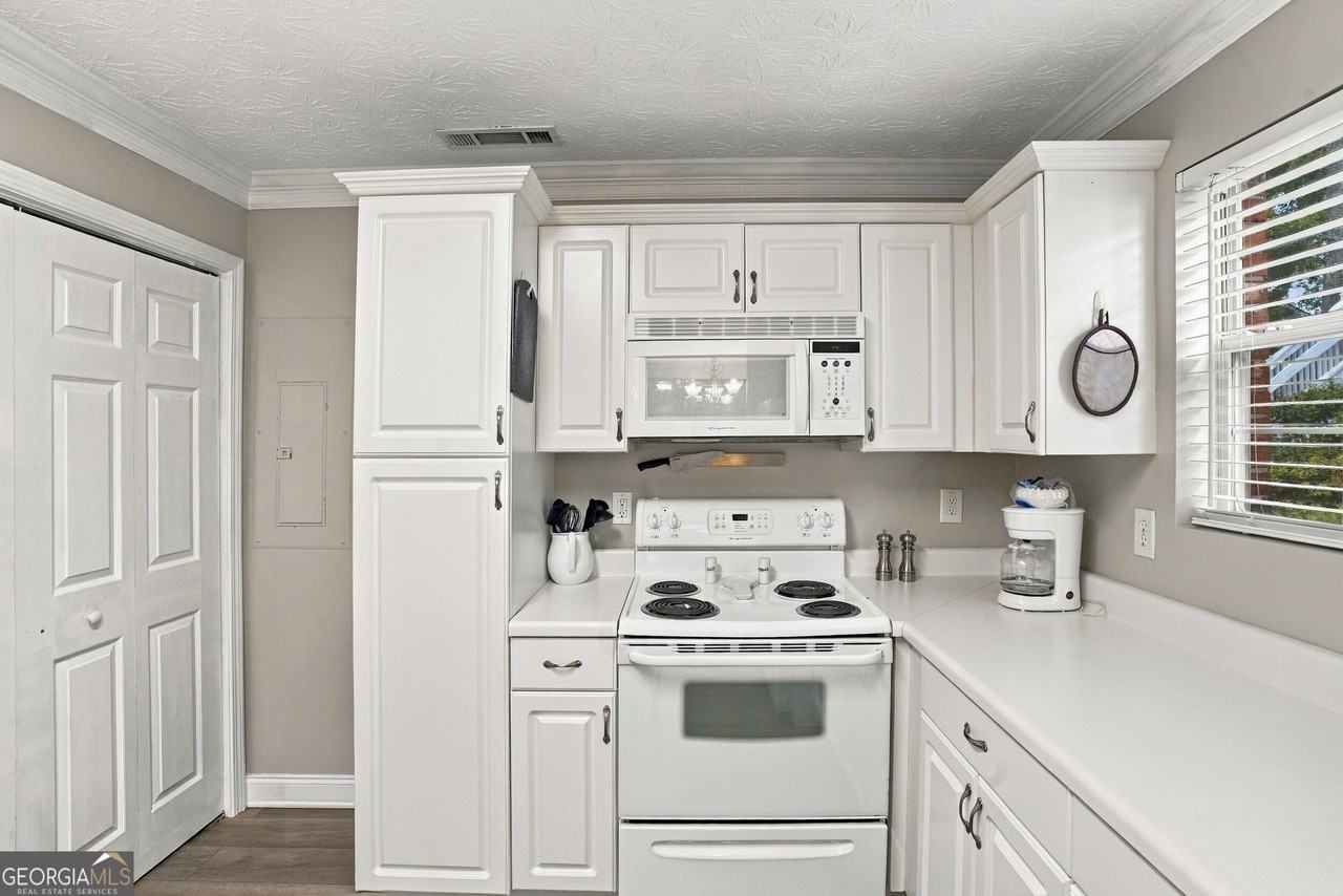 480 N Jeff Davis Dr - Photo 6 of 20