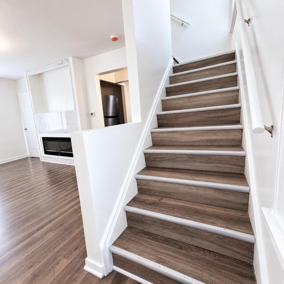 2024 Green St - Photo 5 of 9