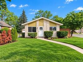 featured image of 1069 Urbancrest Dr