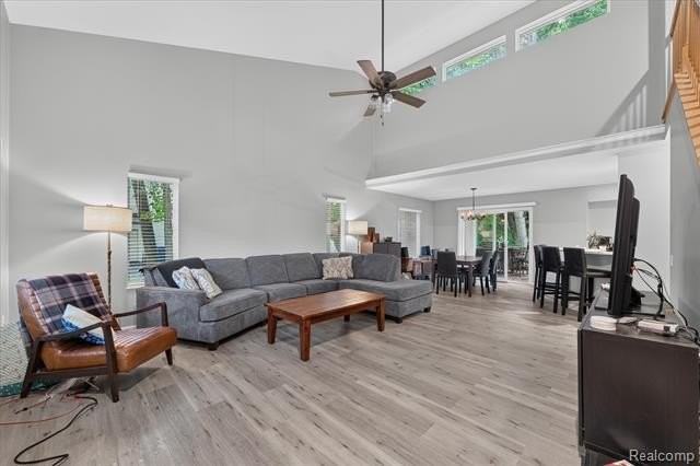2261 Somerville Dr - Photo 7 of 35