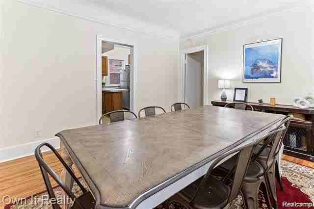 3290 Calvert St - Photo 4 of 14