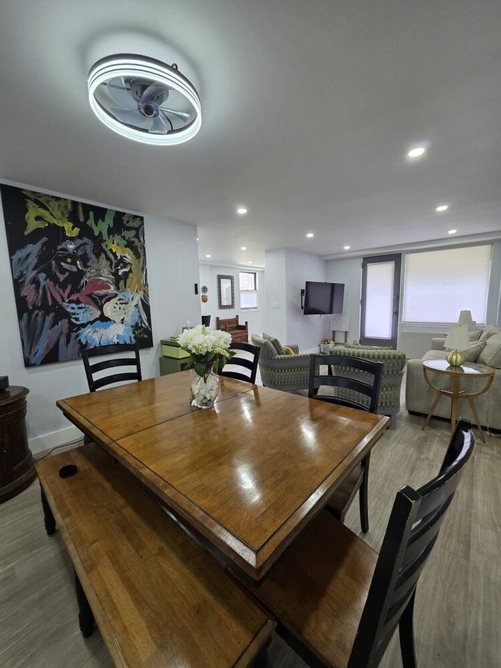 4901 Henry Hudson Pkwy - Photo 7 of 10