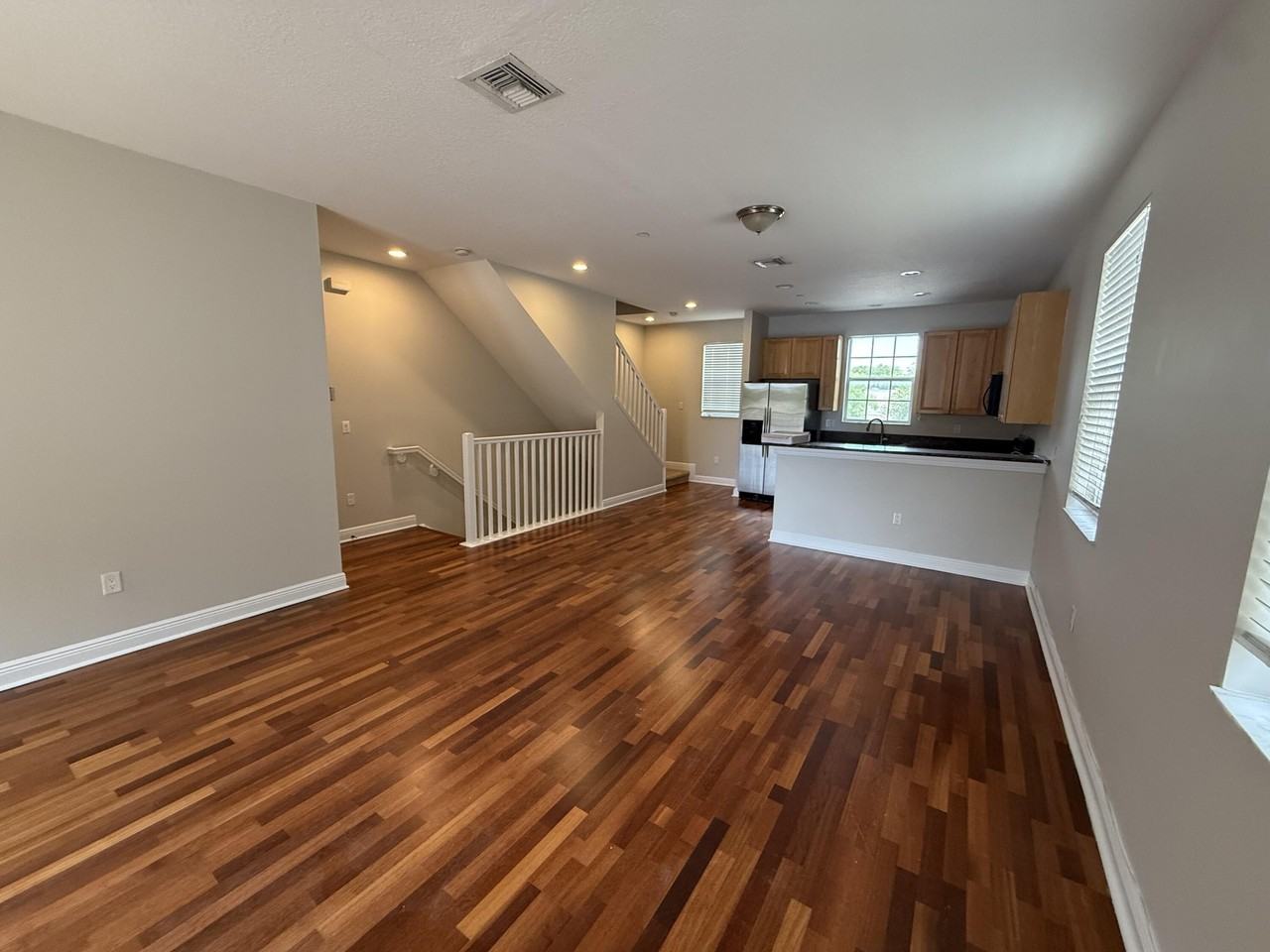 2502 N Dixie Hwy #11 - Photo 2 of 11