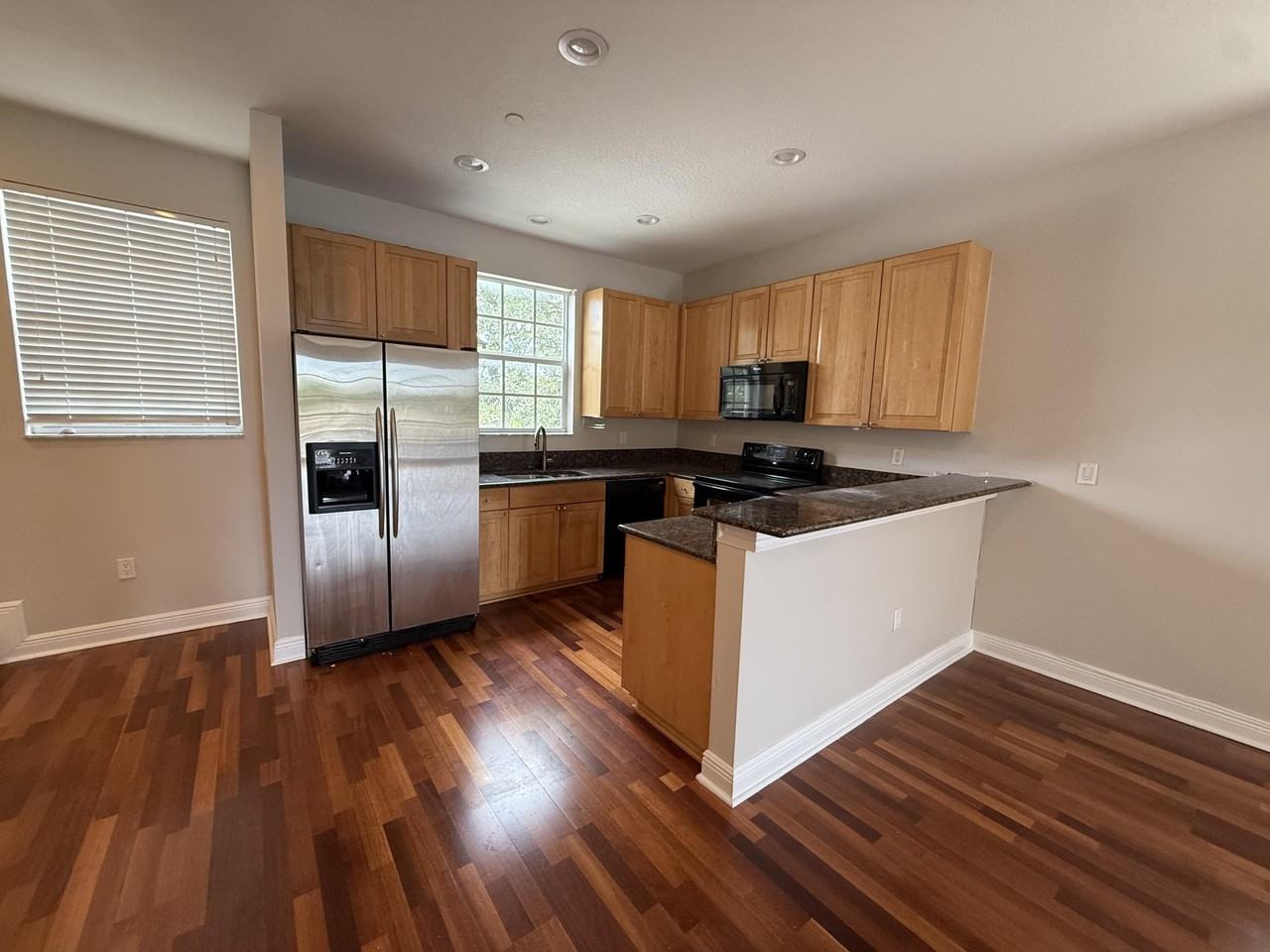 2502 N Dixie Hwy #11 - Photo 3 of 11