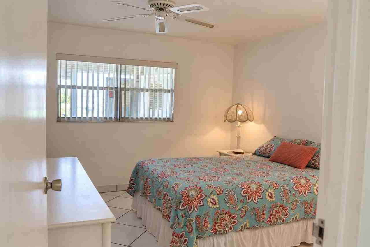 209 Waterford H #I - Photo 7 of 12