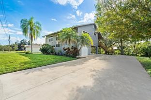 8070 Se River Ln - Photo 1 of 1
