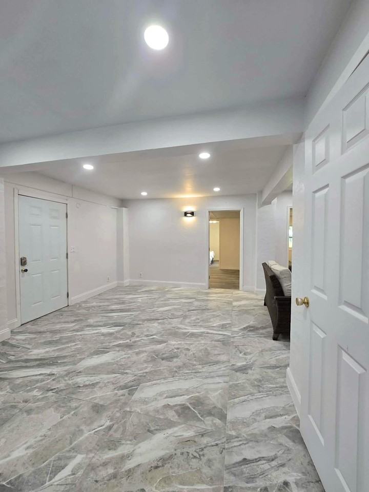 901 Thatcher Blvd #B - Photo 4 of 16
