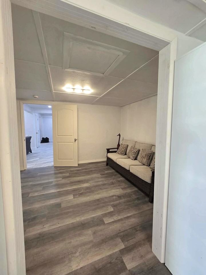 901 Thatcher Blvd #B - Photo 7 of 16