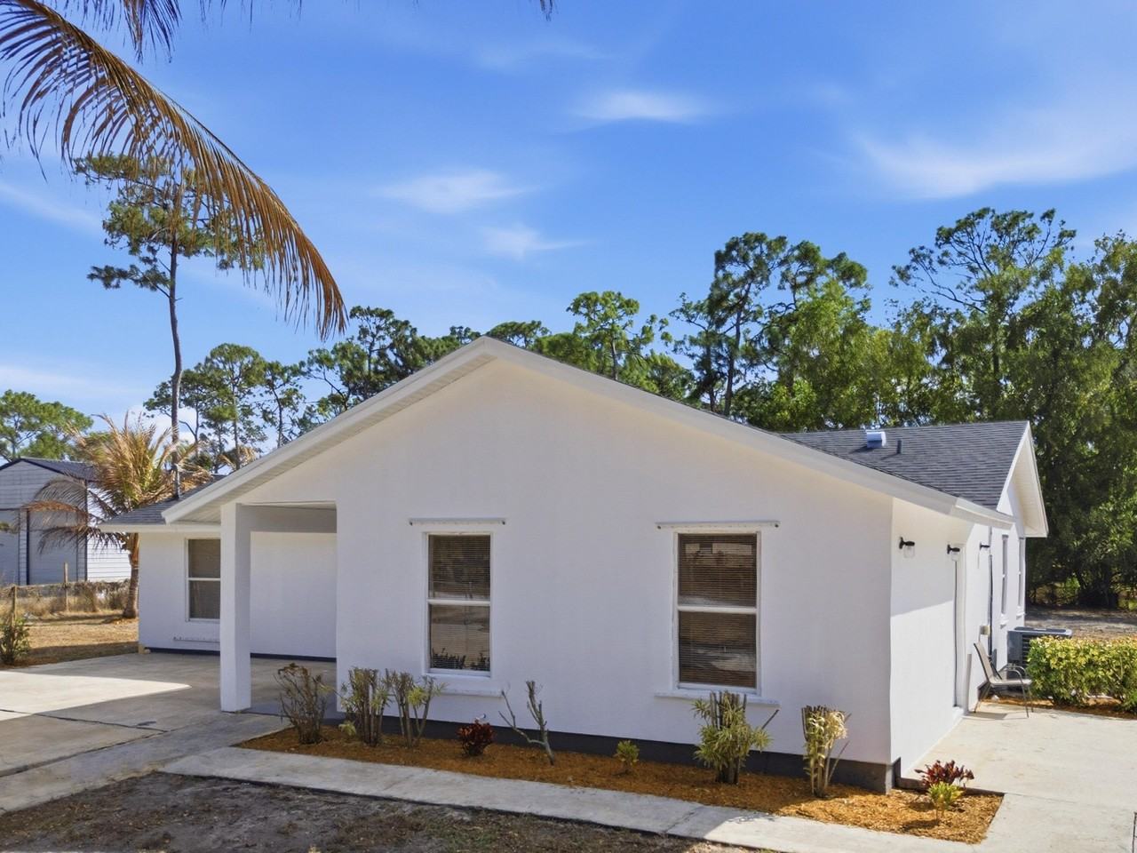 14242 77th Pl N - Photo 4 of 38
