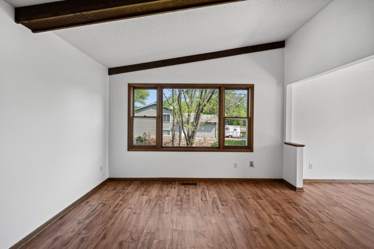 91 Egret Blvd Nw - Photo 5 of 33
