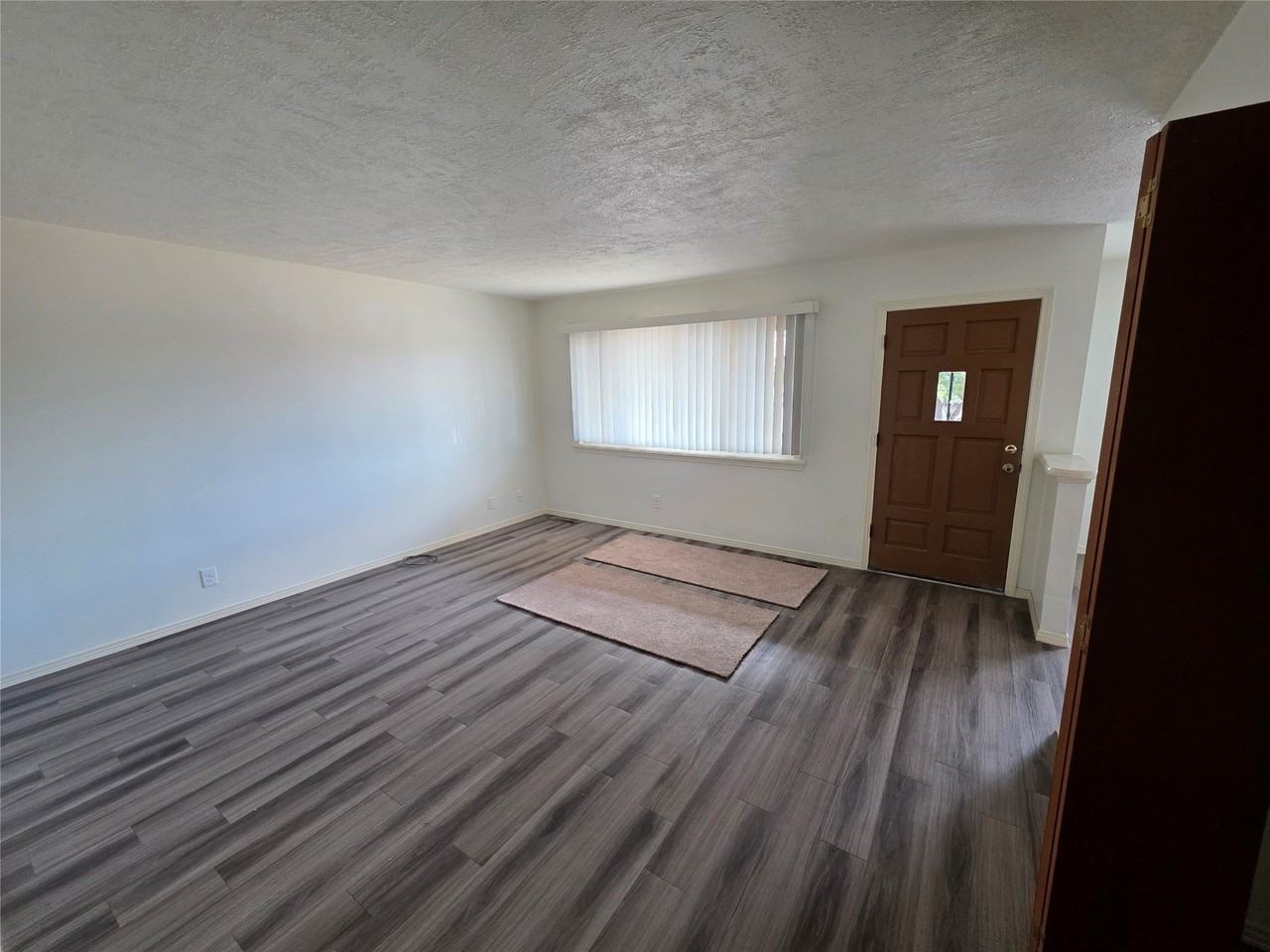 1329 Camino Carlos Rael - Photo 4 of 36