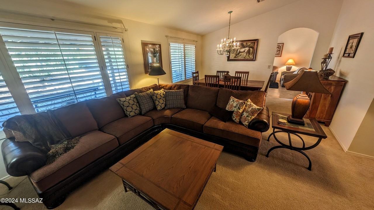 63704 E Cat Claw Ln - Photo 5 of 31