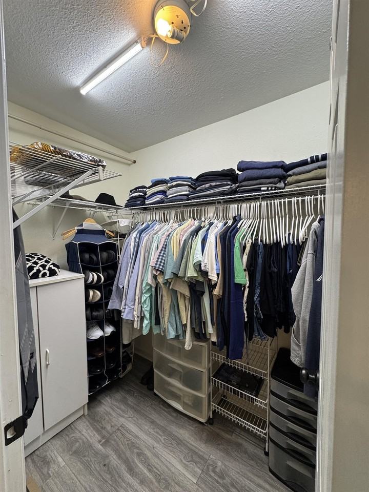 2883 Alexis Ln - Photo 6 of 12
