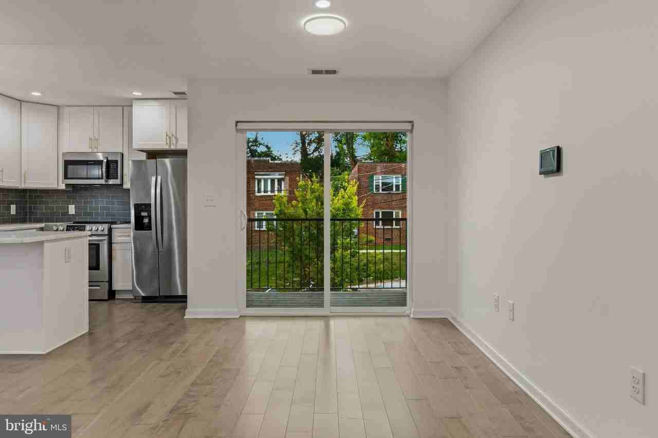 4442 B St Se #5 - Photo 7 of 16