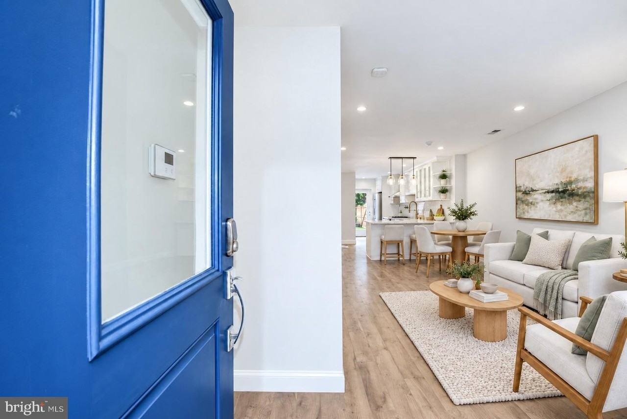 435 Ridge St Nw - Photo 5 of 32