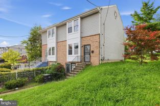 910 Southern Ave Se #2 - Photo 1 of 1