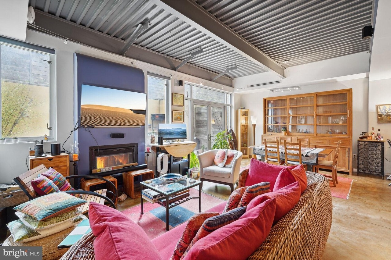 2351 Champlain St Nw #C3 - Photo 5 of 14