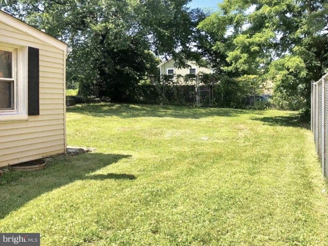 4434 B St Se - Photo 2 of 6
